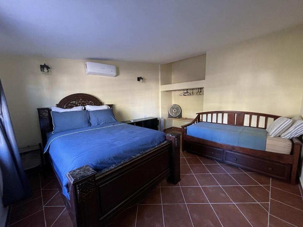 Casa Arroyo At Bajazul Just Steps Of Waterfront And Downtown Villa Лорето Екстериор снимка